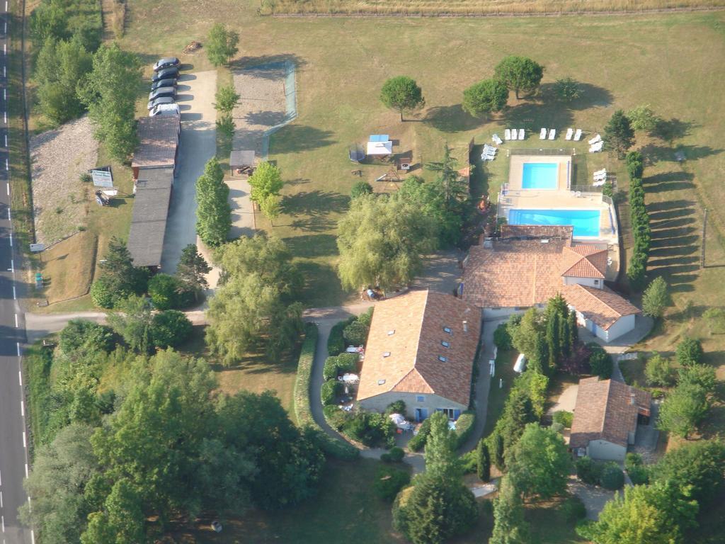 Вілла La Grange Du Cheval Blanc Вільнев-сюр-Лот Номер фото